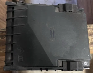 2000-2014 Volkswagen Golf Fusebox Fuse Box Relay Module--S1 - Picture 1 of 3