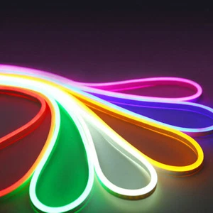NUOVA STRISCIA 600 LED 5mt 12V neon flessibile in silicone ip65 + trasformatore - Foto 1 di 12