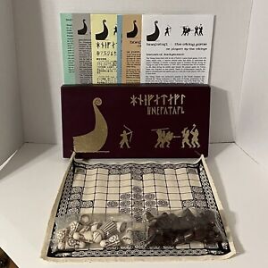 Hnefatafl - The Viking Chess Board Game - 100 % Complete