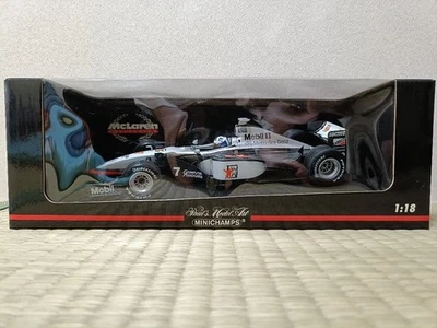 McLaren MINICHAMPS 1:18 argento nero pressofuso modello auto logo dettagliato - Immagine 1 di 4