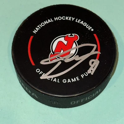 DAWSON MERCER Signed New Jersey DEVILS Official GAME Puck Beckett (BAS) - Image 1 of 3