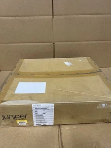 Juniper SRX1500 16x 1G 4x 10Gb Services Gateway Firewall 1x AC SRX1500-SYS-JB-AC - Bild 1 von 4
