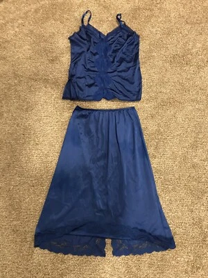 Juego de 2 camisolas y medias bragas florales Ashley Taylor de colección 100 % nailon Antron III Foto 1 de 4