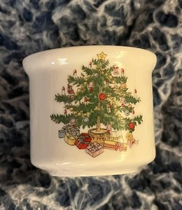 2" Christmas Tree Votive/ Tea Light Candle Holder Made in Japan - Imagen 1 de 4
