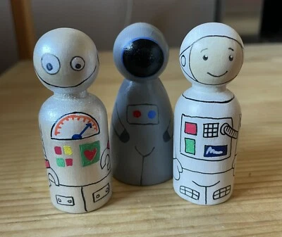 Peg Doll Alien Bundle wooden toys - Image 1 of 2