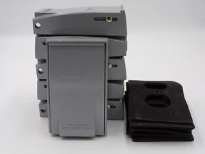 Lot of 6 Bell Wet Location Duplex Outlet Cover Hubbell Outdoor New Without Box - Picture 1 of 5