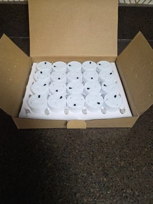 Paquete de 50 velas Tealight sin llama - onda baja - funciona con pilas Foto 1 de 4