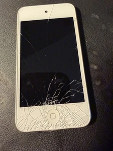 Apple iPod touch 4th Generation WHITE 8GB BROKEN - Picture 1 of 3