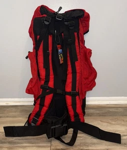Sac à dos randonnée cadre interne Marlboro Adventure Team rouge noir vintage neuf avec étiquette - Photo 1/14