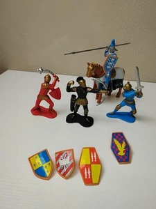 Medieval figures Knights on Horse PLUS more Figures Fighting lot - Picture 1 of 5