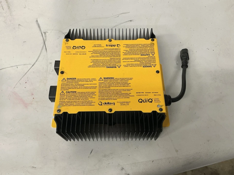NUEVO Cargador de carro de golf Delta-Q 922-4854-E6B 48 voltios Yamaha EZ-GO 2Five  Foto 1 de 4