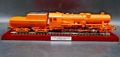HO Marklin 37155 BR 52 Steam Locomotive w/ Display Track - Tested & Working - Image 1 of 4