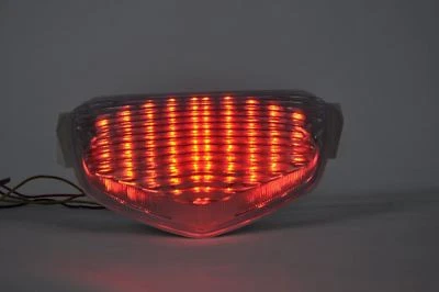 Luz trasera de freno LED humo integrada con intermitente Suzuki 2004-2005 GSXR750 Foto 1 de 4