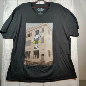 Disney Donald Duck Wheatpaste Painted Mural - Men’s 2X-Large Black T-Shirt 2XL - Picture 1 of 3