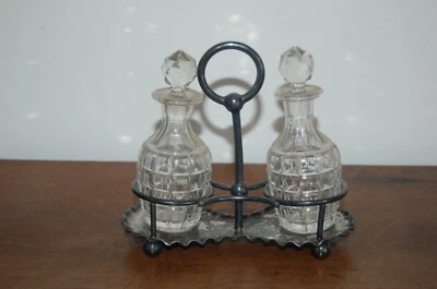 Serviteur ancien huile / vinaigre DB&S EPBM - Photo 1/4