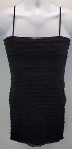 A) Vestido sin mangas con tirantes de espagueti Guess negro con volantes talla pequeña - Imagen 1 de 9