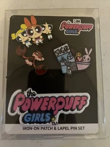 Juego de 4 piezas de alfileres y parches esmaltados para niñas The Powerpuff ~Totalmente nuevo~ - Imagen 1 de 3