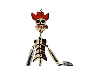 De Colección Vaquero Esqueleto Día de Muertos Arte Popular Mexicano Articulado Madera 9” Cuelga - Imagen 1 de 3