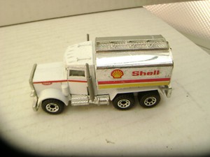 1981 MATCHBOX SUPERFAST #56 SHELL PETERBILT TANKER