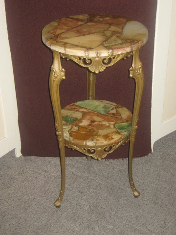 VTG HOLLYWOOD REGENCY 3 LEG BRASS MARBLE ONYX 2 TIER ACCENT TABLE PLANT STAND Cover