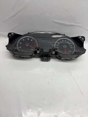 2013-2016 奥迪 A4 四轮车 - 仪表组/速度计 8K0920951E — 第 1/4 张图片