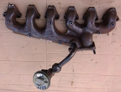 DATSUN NISSAN RD28 NON TURBO RWD EXHAUST MANIFOLD USED - image 1 of 3