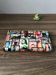 Magazine cover wallet card holder Or checkbook holder - Picture 1 of 8
