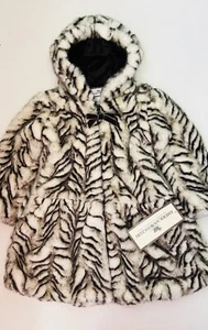 New! Gorgeous American Widgeon Girls' Zip Front Hooded Faux Fur Coat. Size 4 - Picture 1 of 14