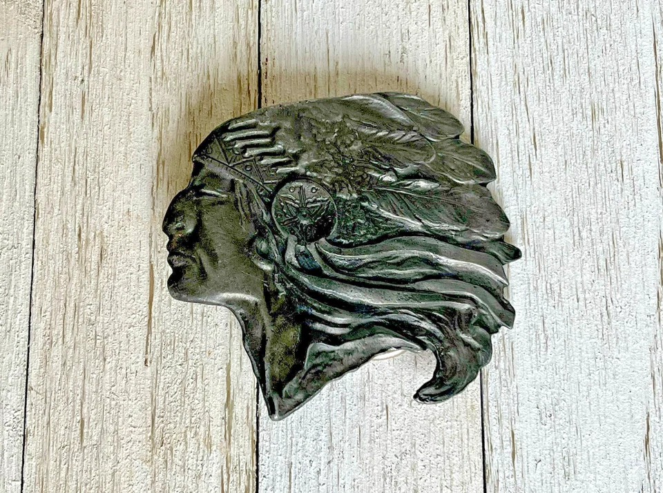 Cocar de penas vintage nativo americano com fivela de cinto - Imagem 1 de 3