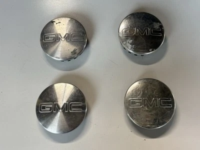 GMC Yukon, Sierra 1500 Juego de 4 tapas centrales, 2007-2015, pieza # 9595383 Foto 1 de 2