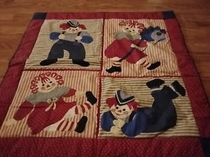 Schöne Vintage Raggedy Ann und Andy Quilt Kinderbett Größe - Bild 1 von 6