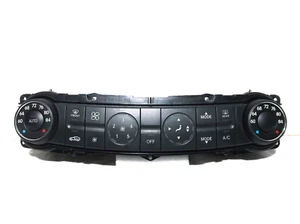 06-07  MERCEDES-BENZ E320/E350/E500/211 TYPE  TEMPERATURE/ CLIMATE/ CONTROLS - Picture 1 of 3