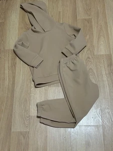 SHEIN Boy’s Tan Textured Outfit Size 5Y EUC - Picture 1 of 5