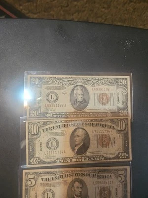 Emergency Money - Image 1 of 4