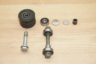 Rodillo de goma de cadena Yamaha WR250Z WR250 WR 250 1994-1997 WR400F 4EW-22178-00-00 Foto 1 de 4