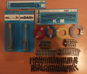 Märklin H0 Konvolut Leuchten Ausgleichstücke, Schalldämmleisten, Rampe etc. - Bild 1 von 4