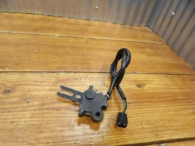 13-17 Kawasaki Ninja 300 INTERRUPTOR DE PIE LATERAL NEUTRO ABAJO 27010-0097 Foto 1 de 2