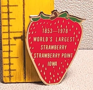 Vintage 1978~125th Anniversary Of Strawberry Point, Iowa~Goldtone Pinback. 11-10 - Picture 1 of 10