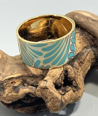 Brazalete ancho Kate Spade New York Have a Field Day esmalte azul dorado Foto 1 de 4