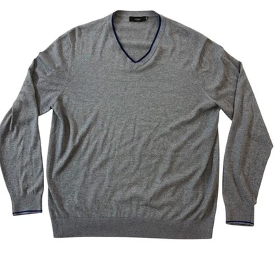Suéter Kinross Cashmere Para Hombre Gris Sólido Con Acento Azul Alrededor Talla XL Foto 1 de 4