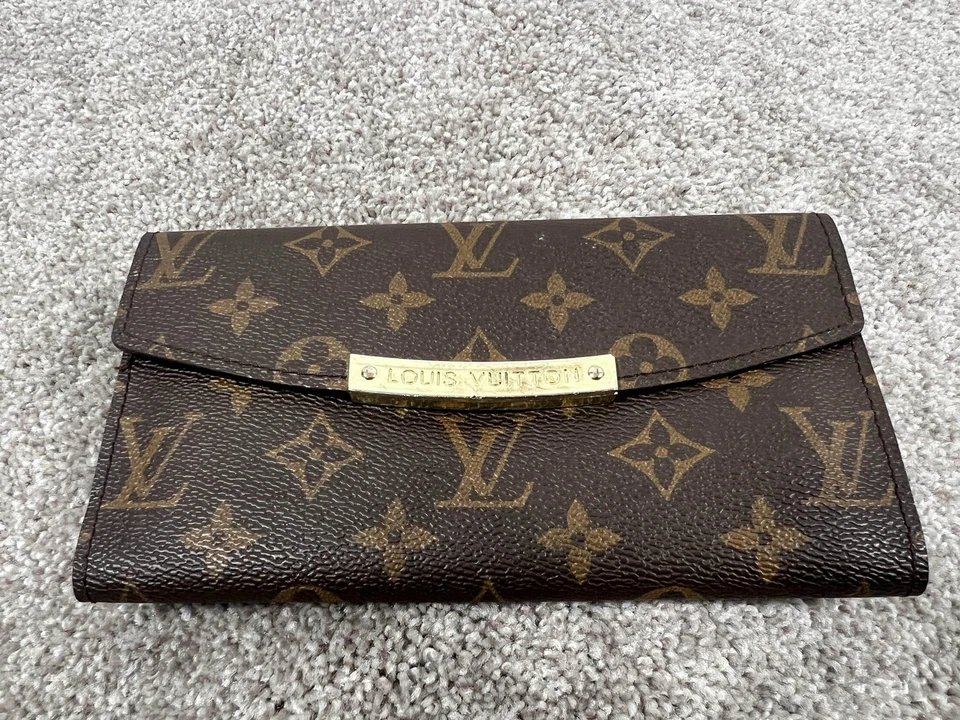 Louis Vuitton Monogram Canvas Long Wallet Brown Zip Clutch Card Holder - Image 1 of 4