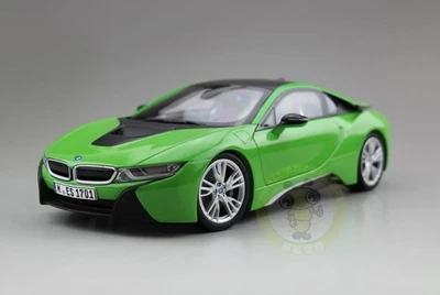 Paragon BMW i8 Java Green 1/18 Scale Diecast with doors opening UK - Image 1 of 4