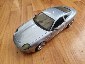 1/18 SCALE MAISTO CLASSIC ASTON MARTIN DB7 VANTAGE DIECAST MODEL CAR USED - Picture 1 of 3
