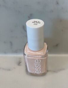 ESSIE NAIL LAQUER TALK TO THE SAND 111 NWOB
