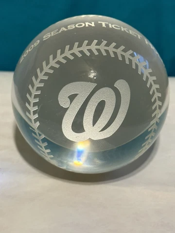 Washington Nationals Crystal Baseball Paperweight 2009 Season Ticket Holder Cover