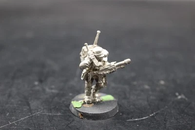 Warhammer 40k Imperial Guard Cadian Comm-Link Operator Vox Caster Metal - Image 1 of 2