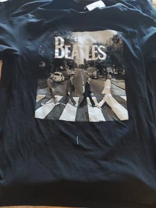Camiseta The Beatles Talla Pequeña Abbey Road   - Imagen 1 de 3