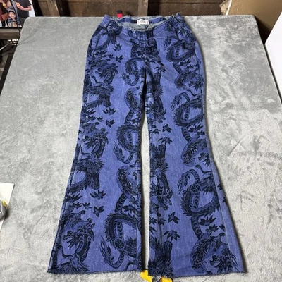 Pantalones de mezclilla BDG Urban Outfitter Dragon Bell fruncidos sumergidos acampanados en V talla 32 dobladillo crudo Foto 1 de 4