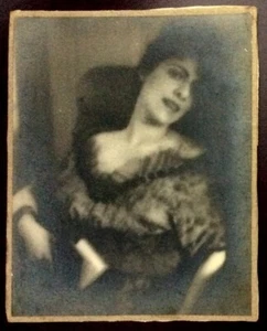 Russia Photo Pavel LAMPRECHT Portrait of Soviet Woman.1925s Original Vintage - Picture 1 of 2