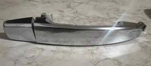 +New GM 93744504 Handle Pkg, Front & Rear Side Door Outside 08-10 vue & captiva - Foto 1 di 1